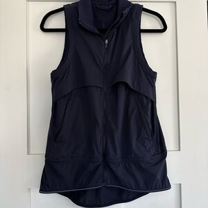 Navy blue Lululemon running vest. Like new condition